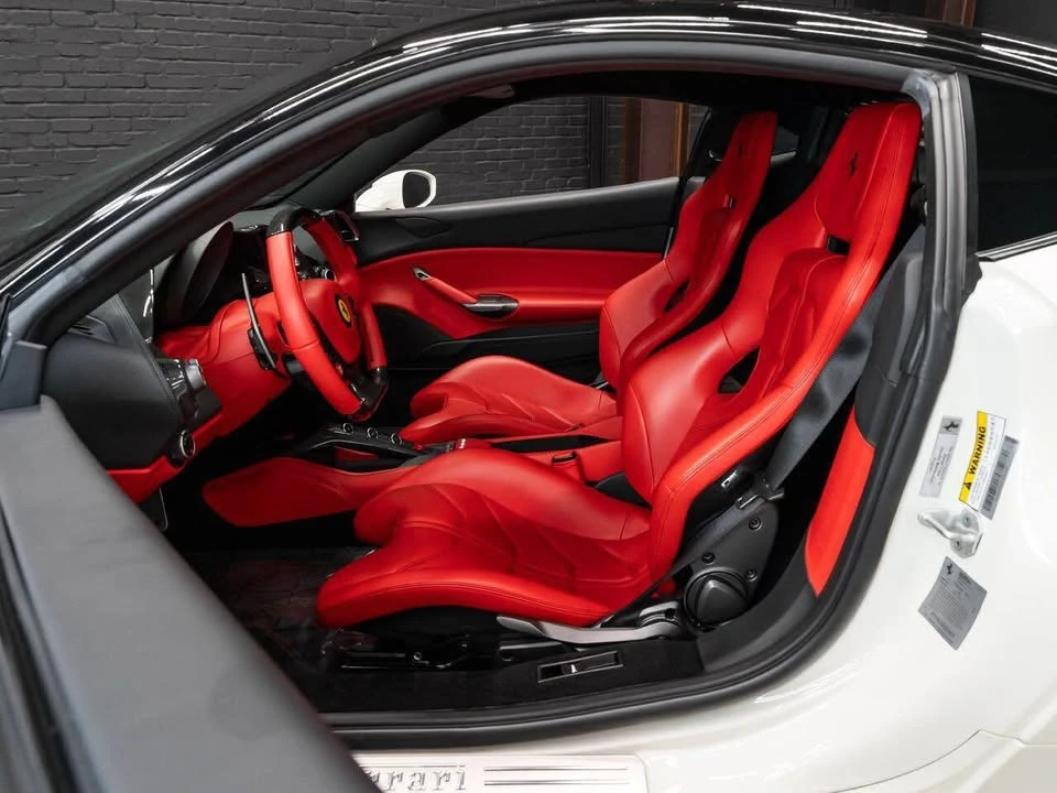 2018 Ferrari 488 GTB - Image 7 of 13