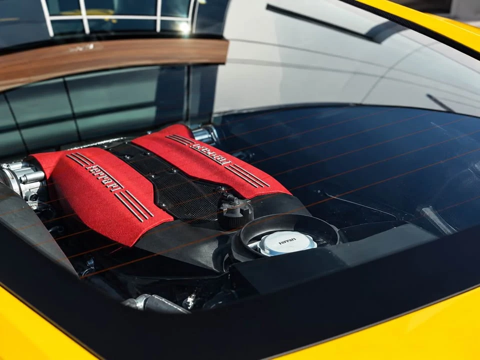 2018 Ferrari 488 GTB - Image 9 of 18