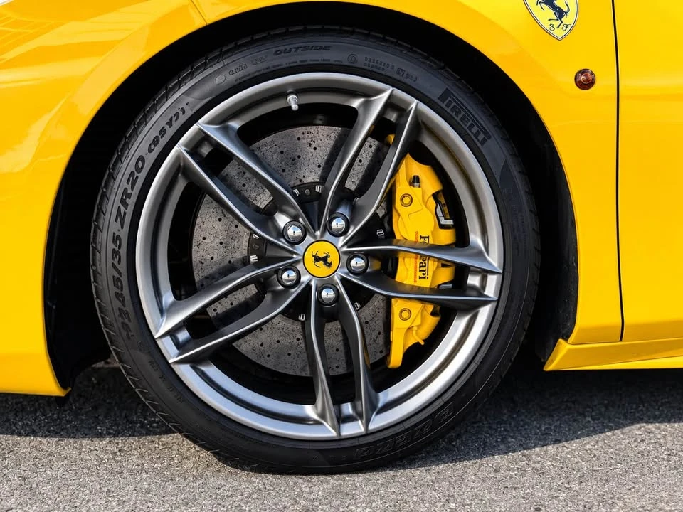 2018 Ferrari 488 GTB - Image 12 of 18