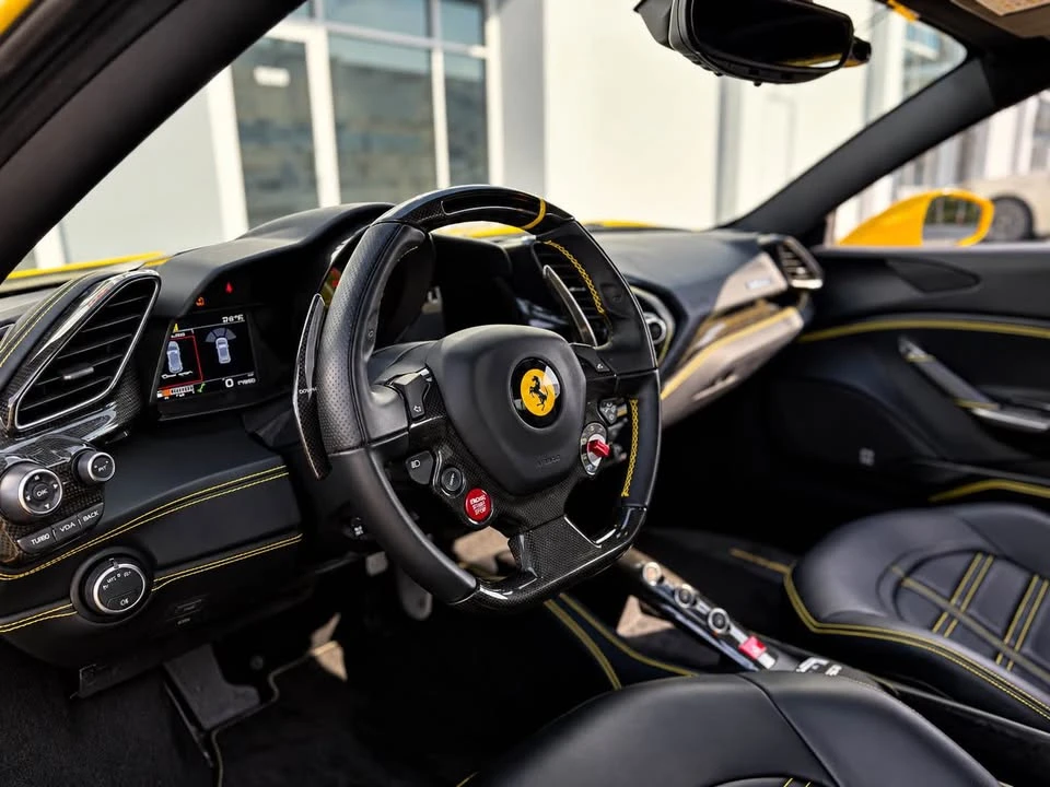 2018 Ferrari 488 GTB - Image 16 of 18