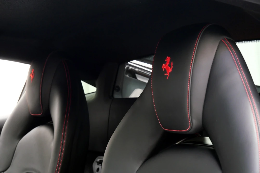 2018 Ferrari 488 GTB - Image 16 of 21