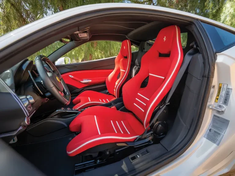 2018 Ferrari 488 GTB - Image 12 of 31