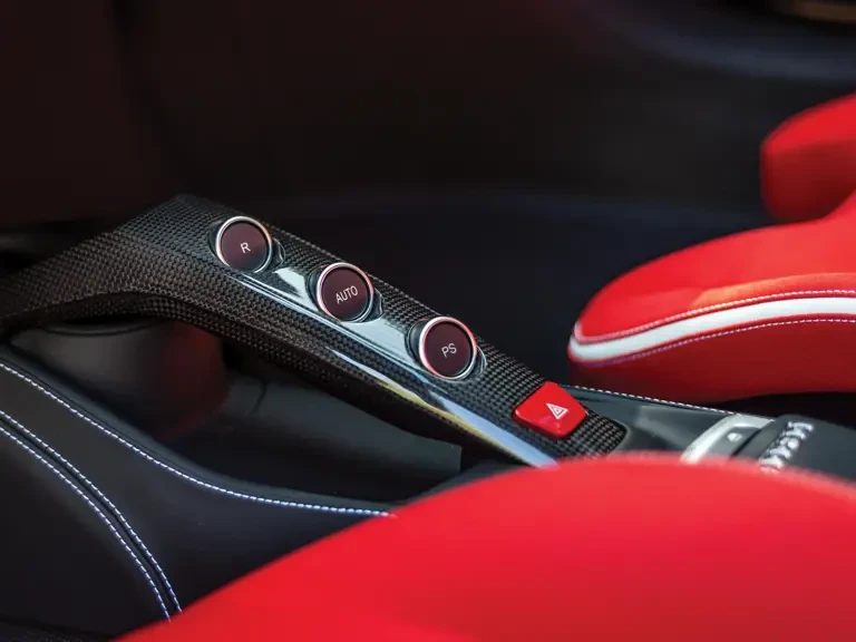 2018 Ferrari 488 GTB - Image 18 of 31