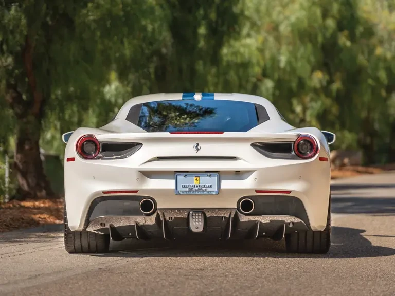 2018 Ferrari 488 GTB - Image 11 of 31