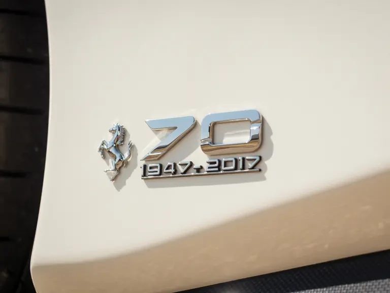 2018 Ferrari 488 GTB - Image 8 of 31