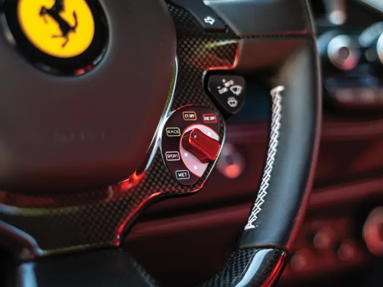 2018 Ferrari 488 GTB - Image 13 of 31