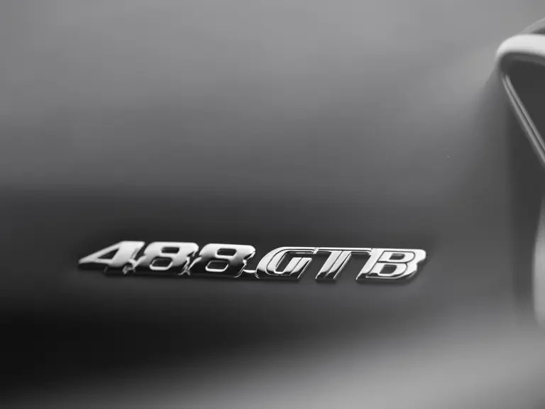 2018 Ferrari 488 GTB - Image 21 of 31