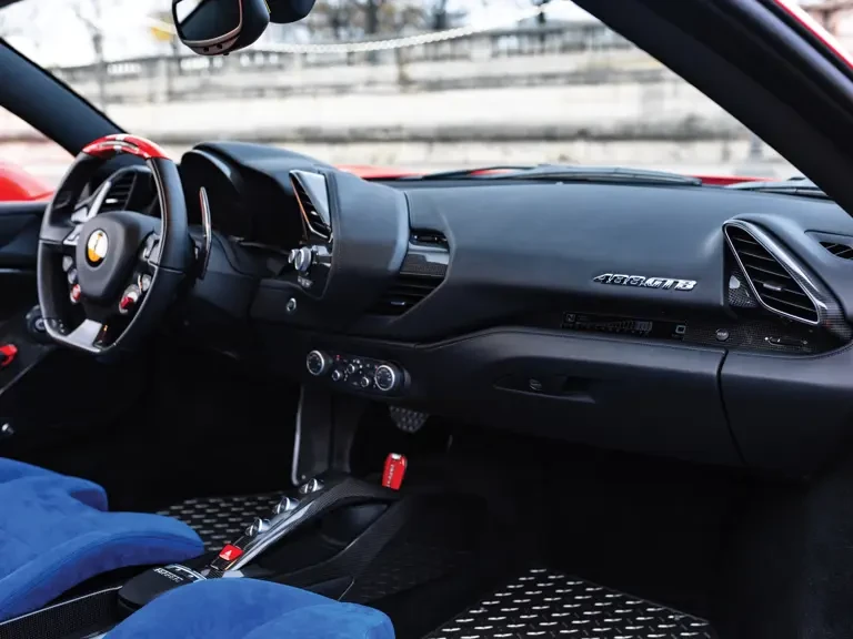 2018 Ferrari 488 GTB - Image 13 of 31
