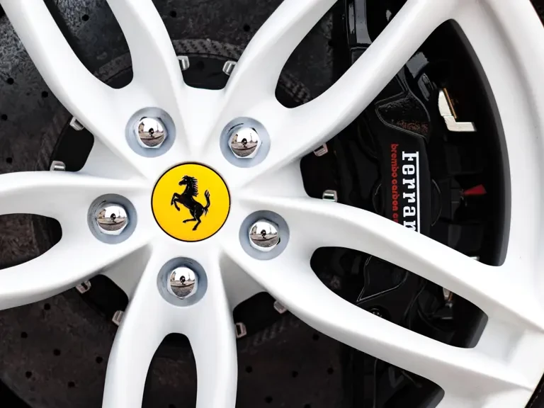 2018 Ferrari 488 GTB - Image 30 of 31