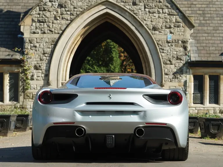 2018 Ferrari 488 GTB - Image 10 of 27