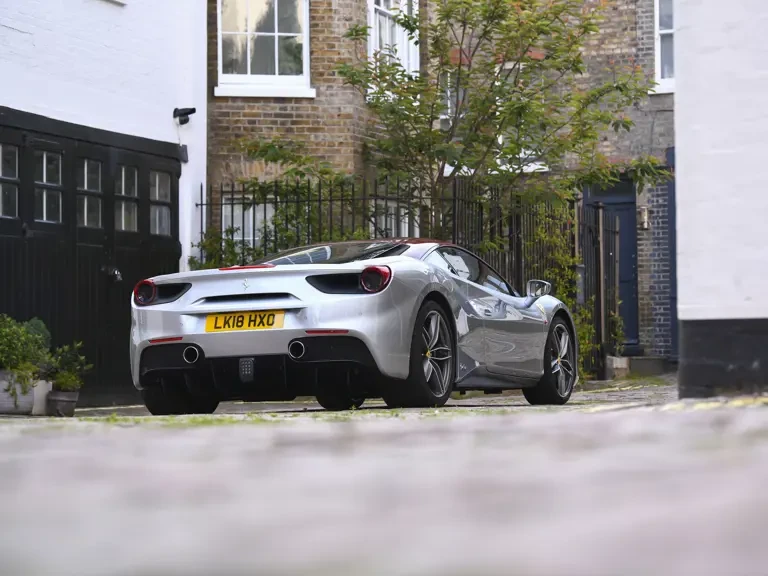 2018 Ferrari 488 GTB - Image 25 of 31