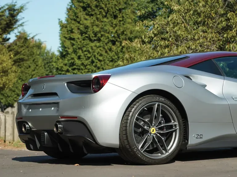 2018 Ferrari 488 GTB - Image 21 of 27