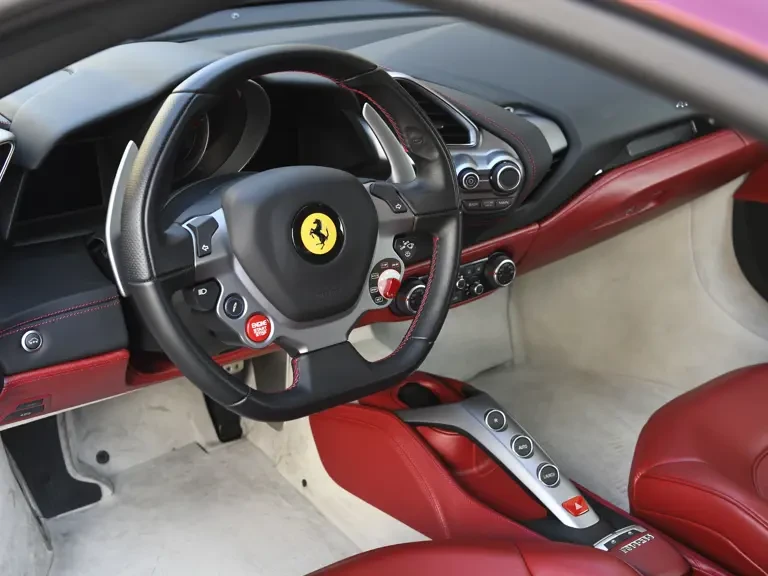 2018 Ferrari 488 GTB - Image 14 of 31