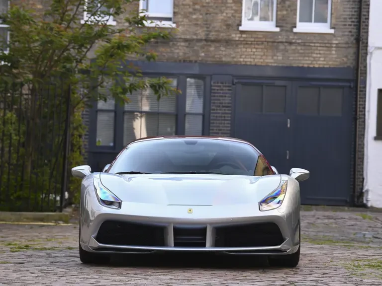 2018 Ferrari 488 GTB - Image 8 of 31