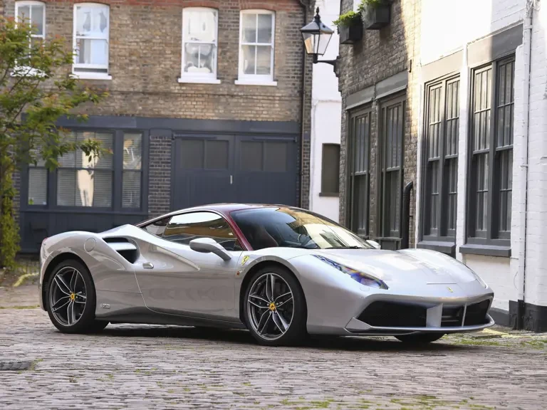 2018 Ferrari 488 GTB - Image 2 of 31