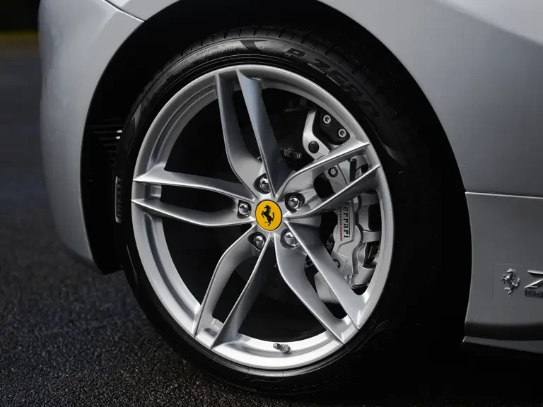 2018 Ferrari 488 GTB - Image 26 of 31