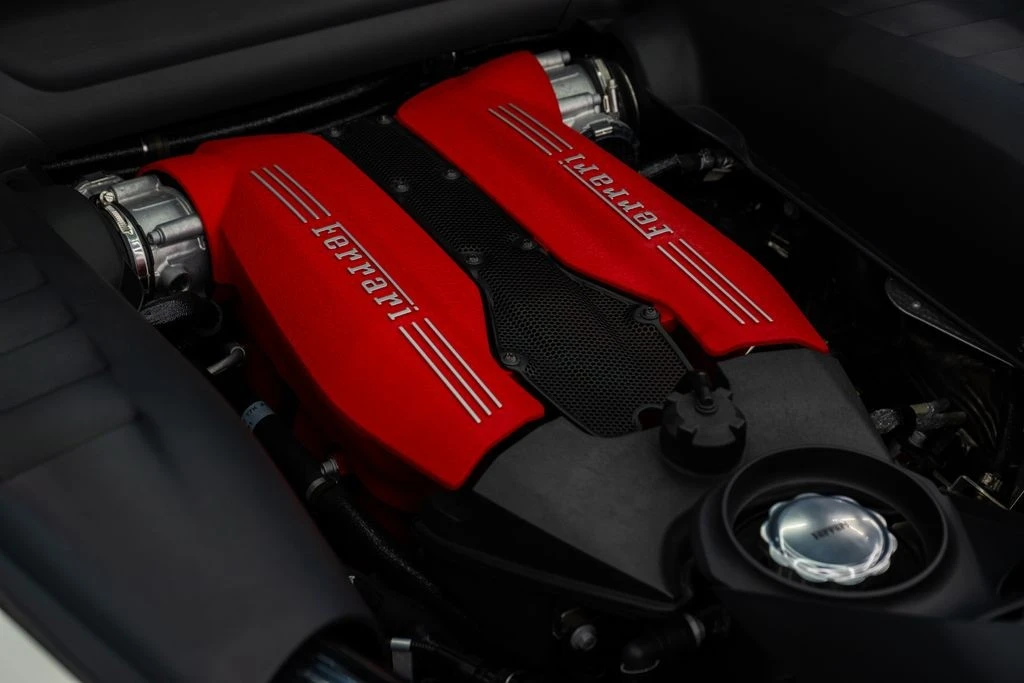 2018 Ferrari 488 GTB - Image 28 of 31