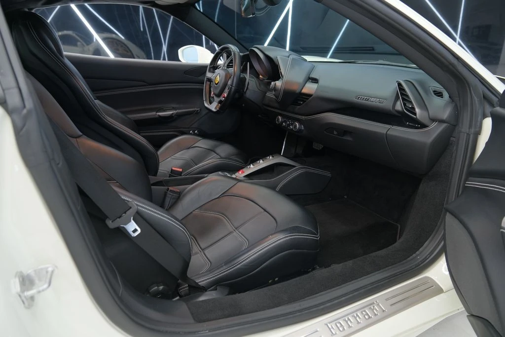 2018 Ferrari 488 GTB - Image 31 of 31