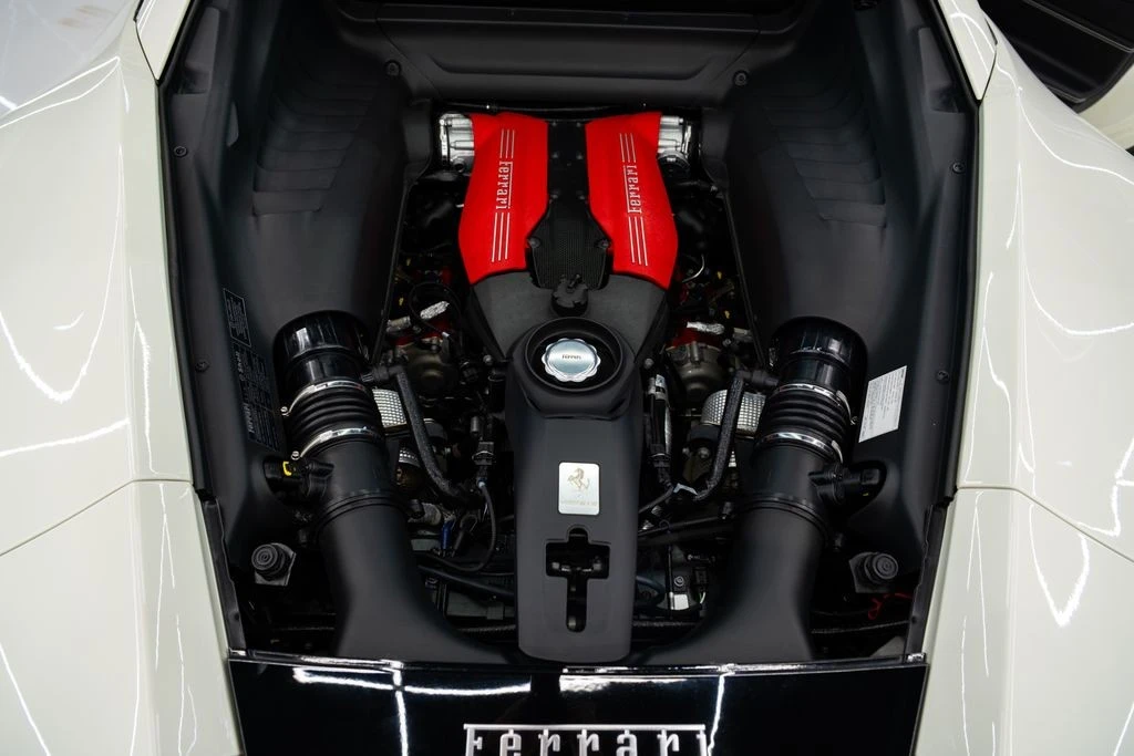 2018 Ferrari 488 GTB - Image 26 of 31