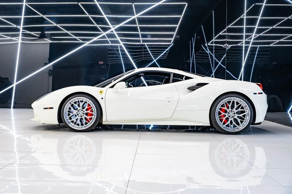 2018 Ferrari 488 GTB - Image 8 of 31