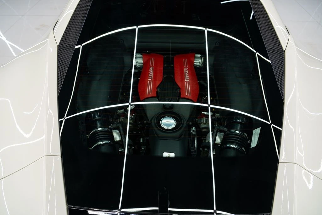 2018 Ferrari 488 GTB - Image 25 of 31