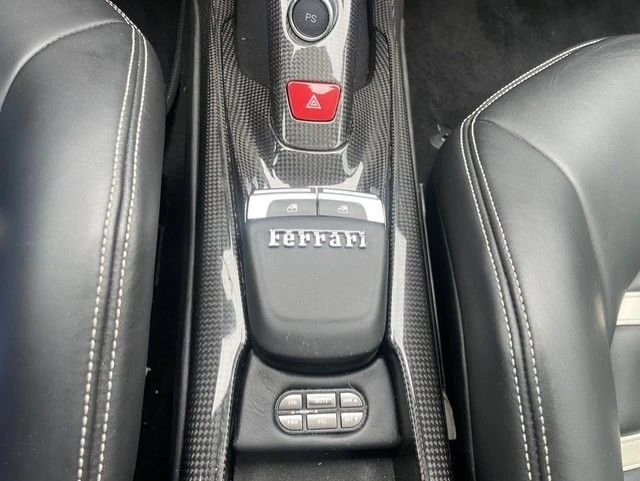 2018 Ferrari 488 GTB - Image 19 of 20