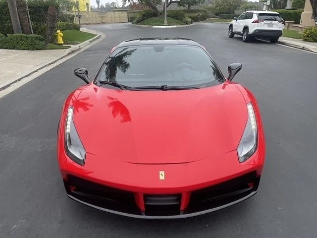 2018 Ferrari 488 GTB - Image 5 of 20