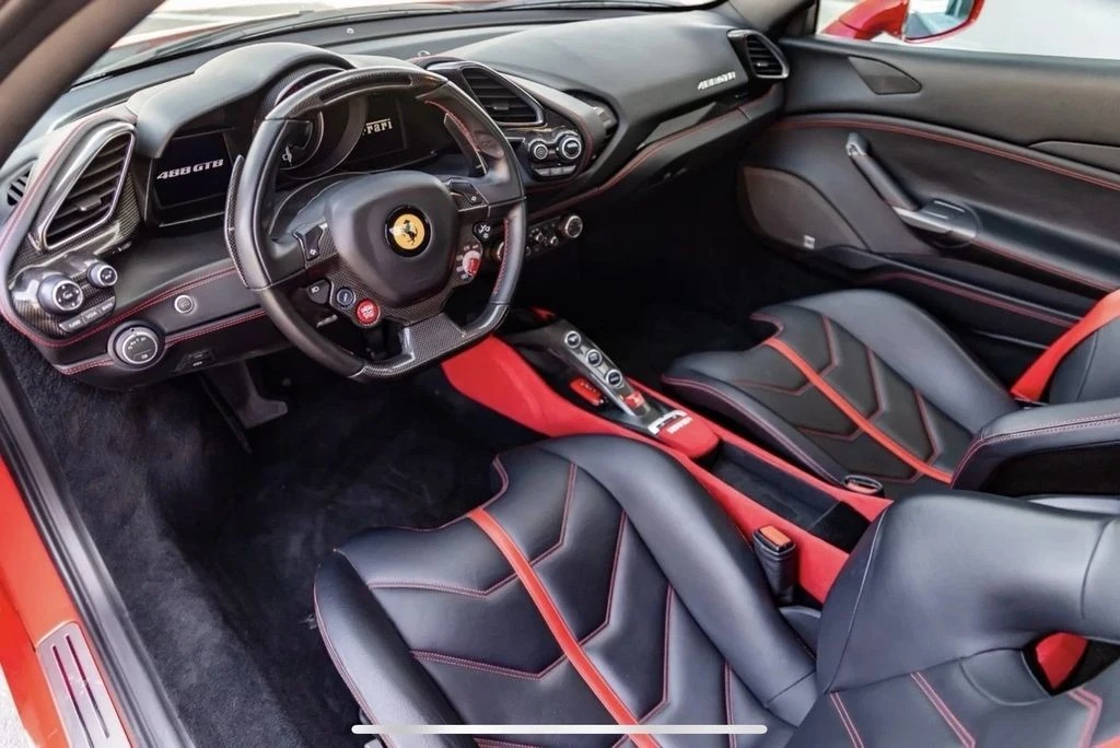 2018 Ferrari 488 GTB - Image 12 of 17