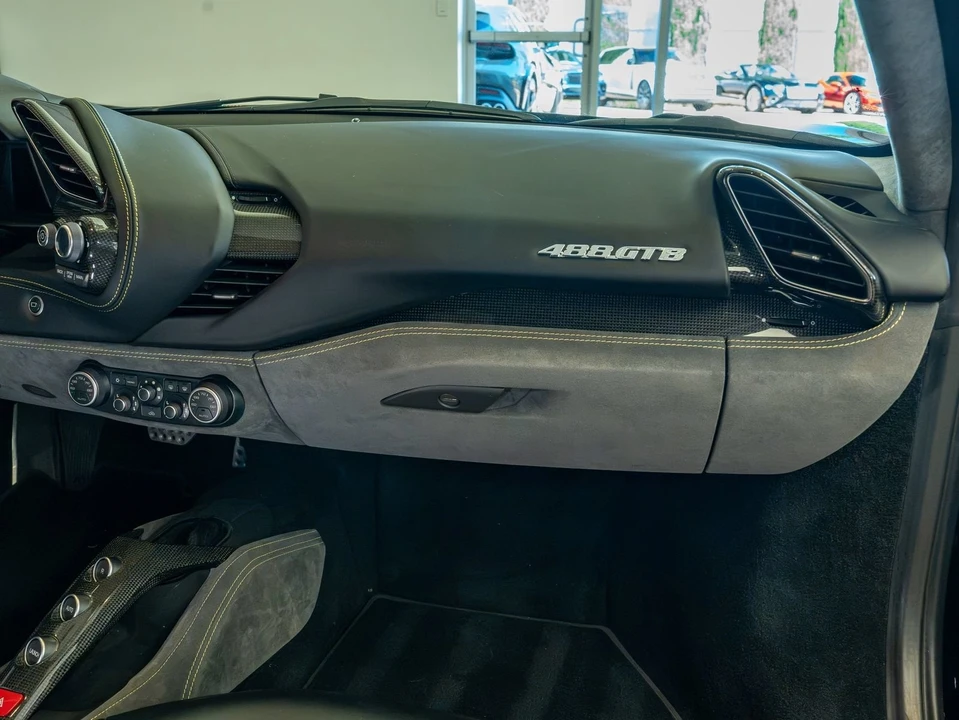 2018 Ferrari 488 GTB - Image 16 of 26