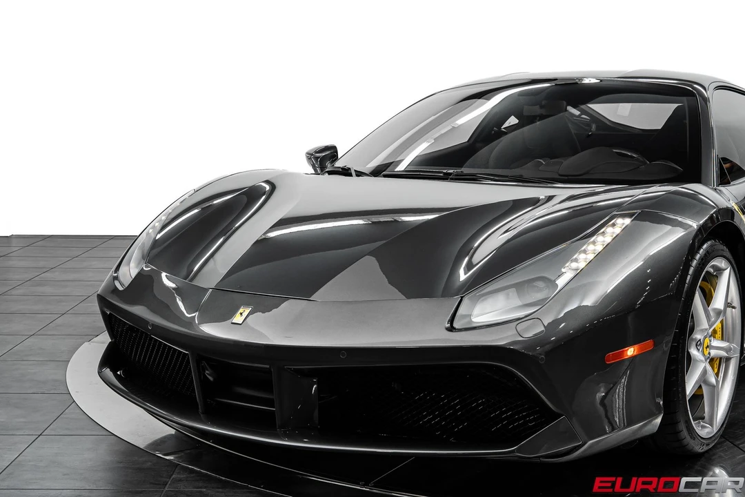 2018 Ferrari 488 GTB - Image 14 of 31