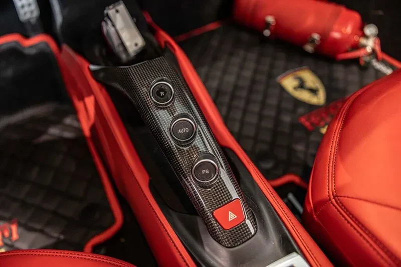 2018 Ferrari 488 GTB - Image 15 of 20