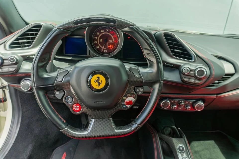 2018 Ferrari 488 GTB - Image 17 of 20