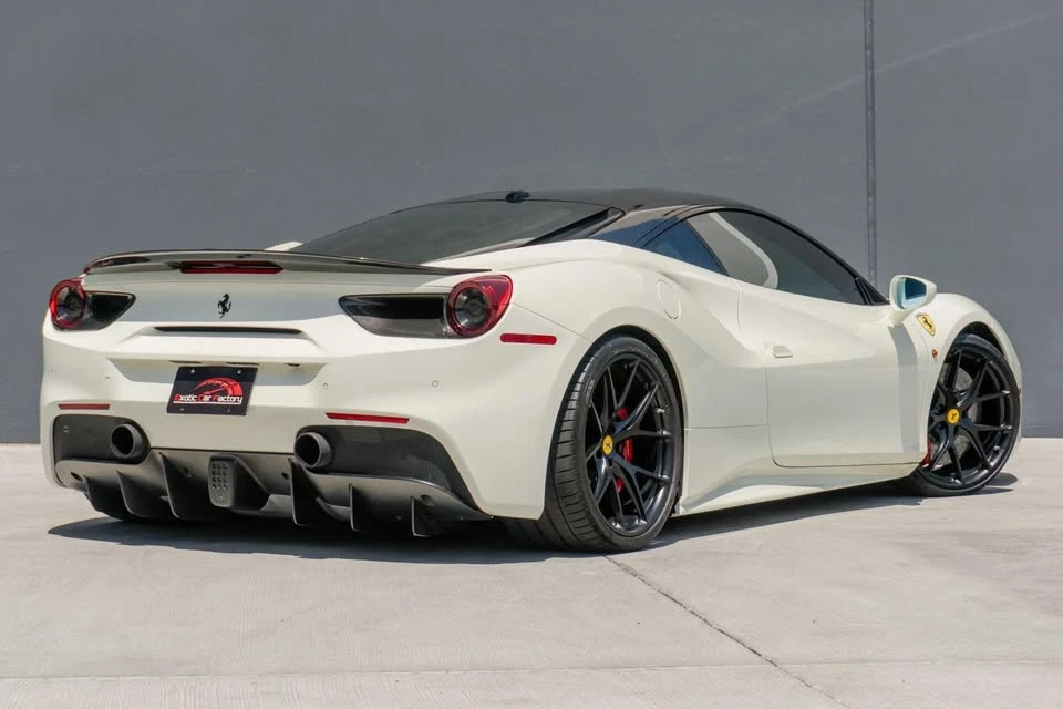 2018 Ferrari 488 GTB - Image 5 of 20