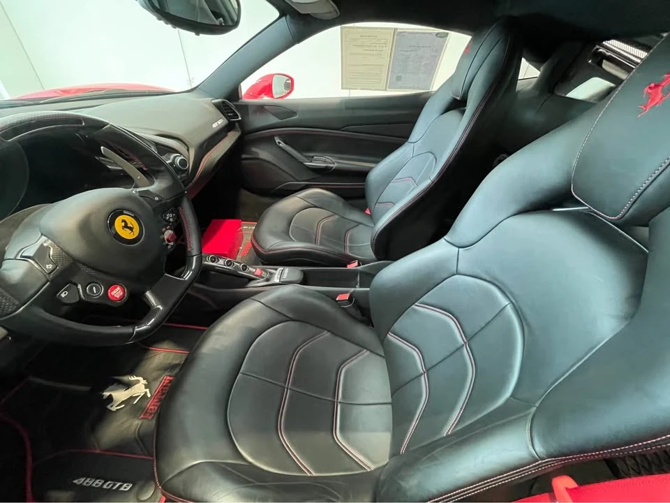 2018 Ferrari 488 GTB - Image 7 of 11