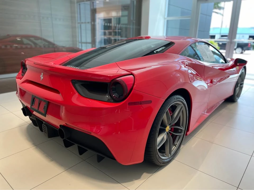 2018 Ferrari 488 GTB - Image 3 of 11