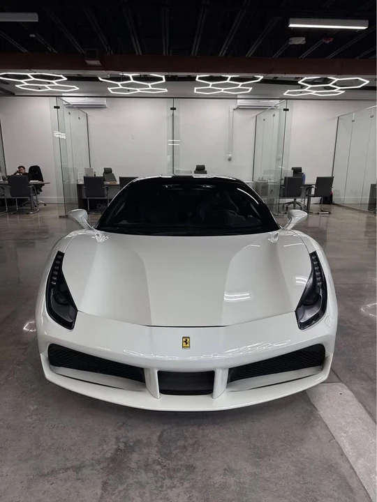 2018 Ferrari 488 GTB - Image 2 of 8