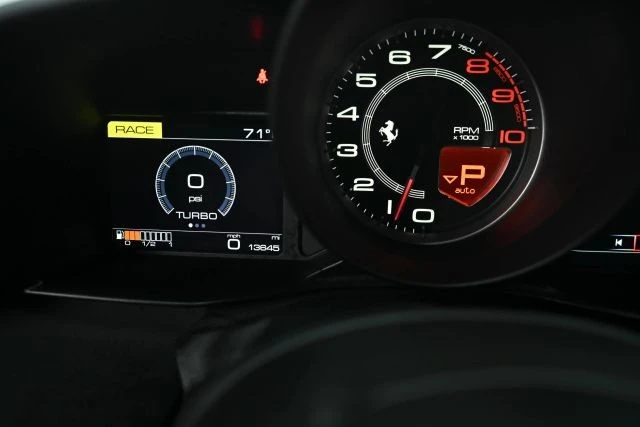 2018 Ferrari - Image 24 of 25