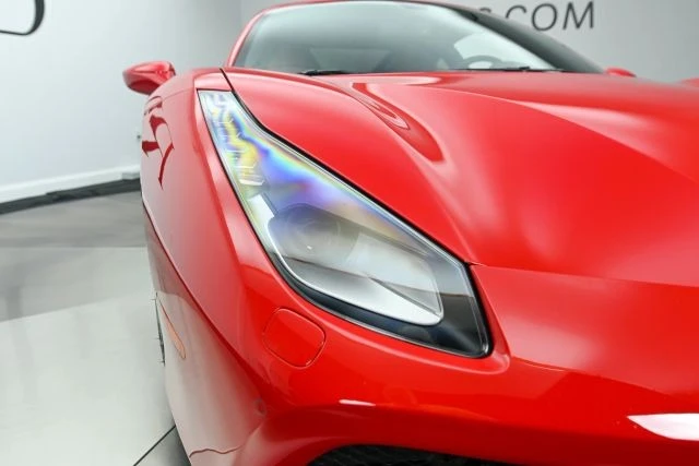 2018 Ferrari - Image 13 of 25