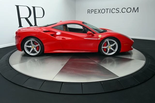 2018 Ferrari - Image 10 of 25