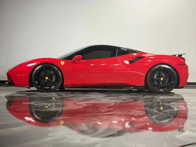 2018 Ferrari 488 GTB - Image 2 of 21