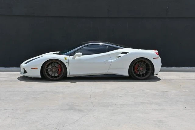 2018 Ferrari 488 GTB - Image 9 of 21