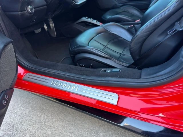 2018 Ferrari 488 GTB - Image 10 of 12