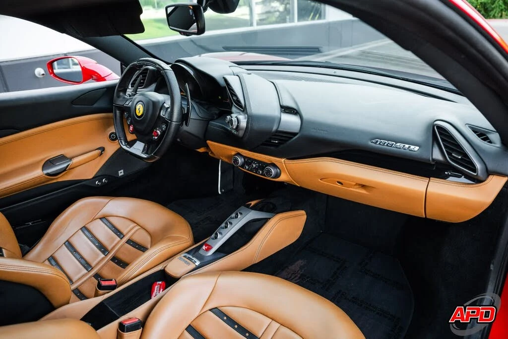 2018 Ferrari 488 GTB - Image 20 of 31