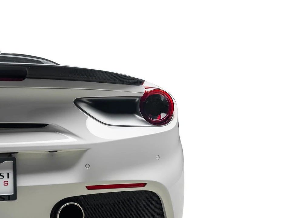 2018 Ferrari 488 GTB - Image 13 of 31