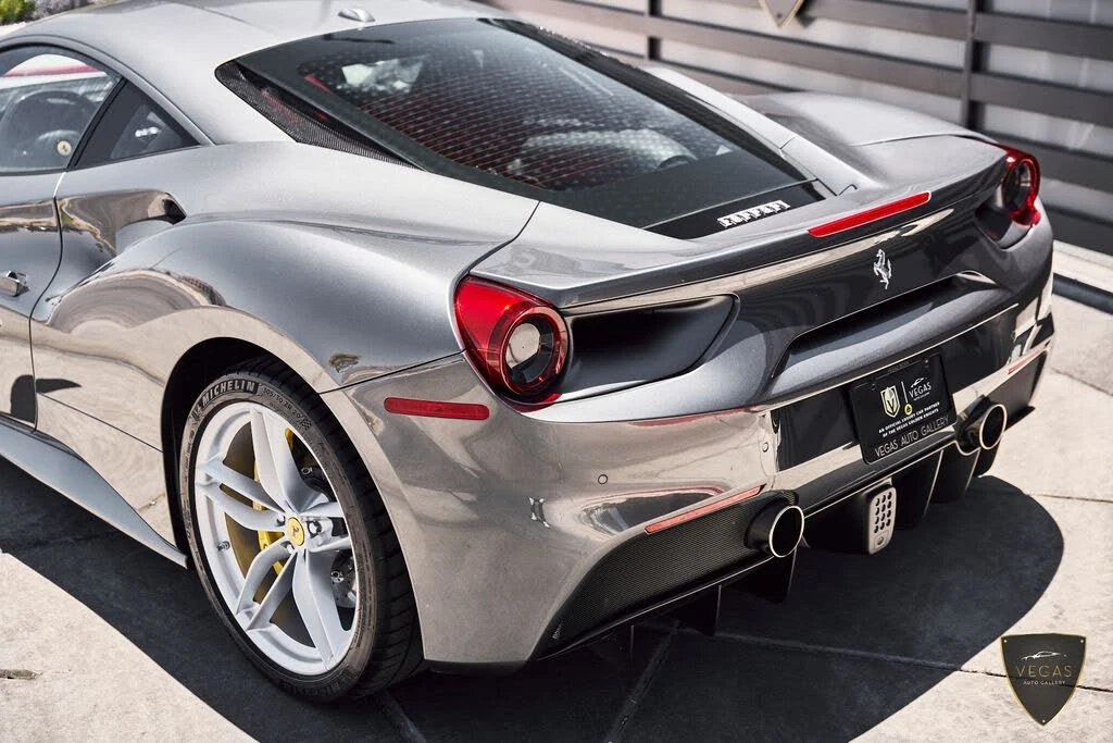 2018 Ferrari 488 GTB - Image 11 of 31