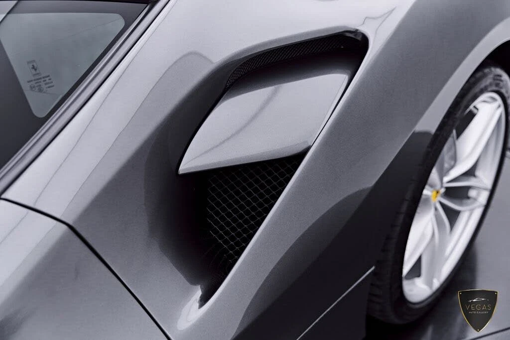 2018 Ferrari 488 GTB - Image 28 of 31