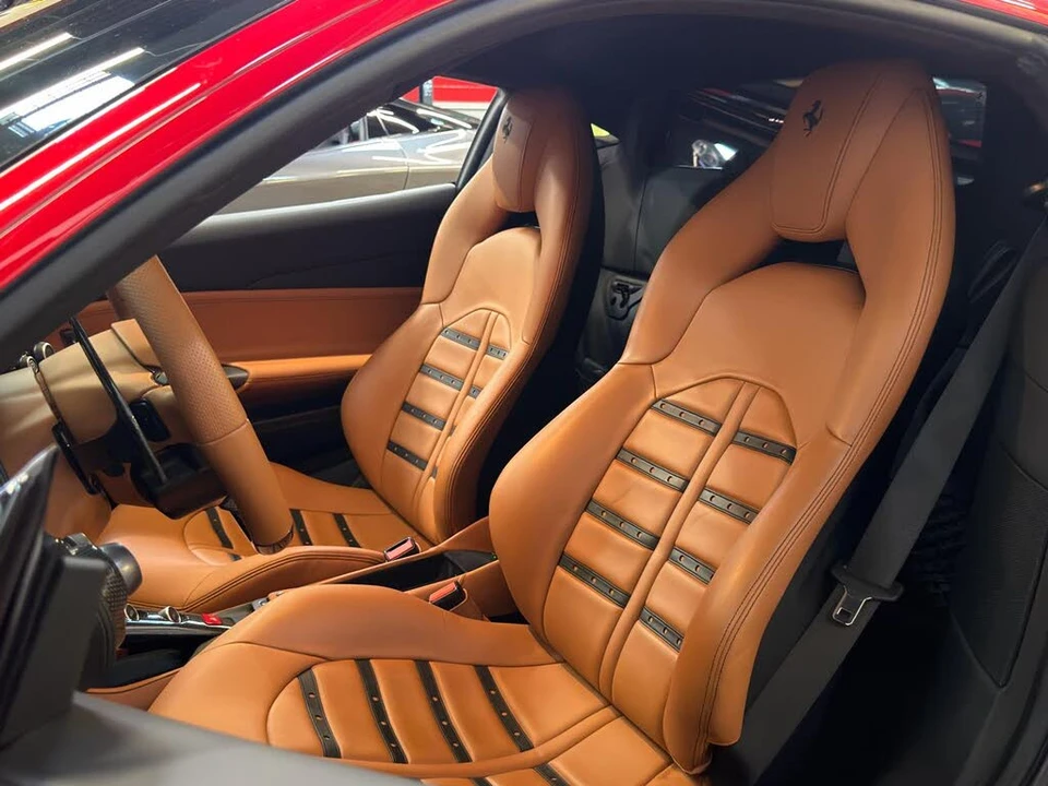 2018 Ferrari 488 GTB - Image 25 of 31