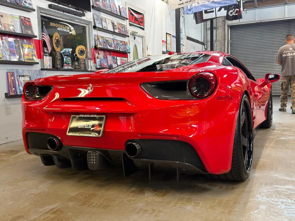 2018 Ferrari 488 GTB - Image 7 of 31