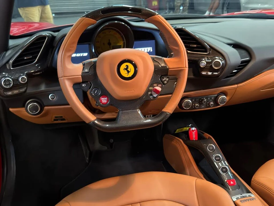 2018 Ferrari 488 GTB - Image 23 of 31