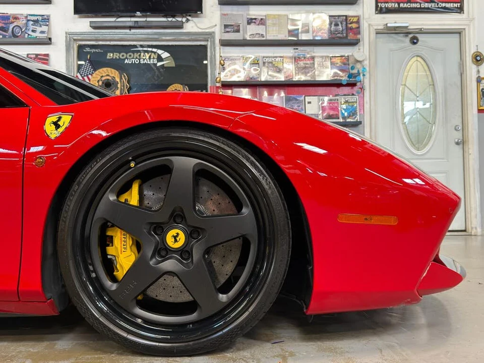 2018 Ferrari 488 GTB - Image 13 of 31